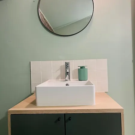 Jolie Maison Au Coeur De - Proche Des Plages *